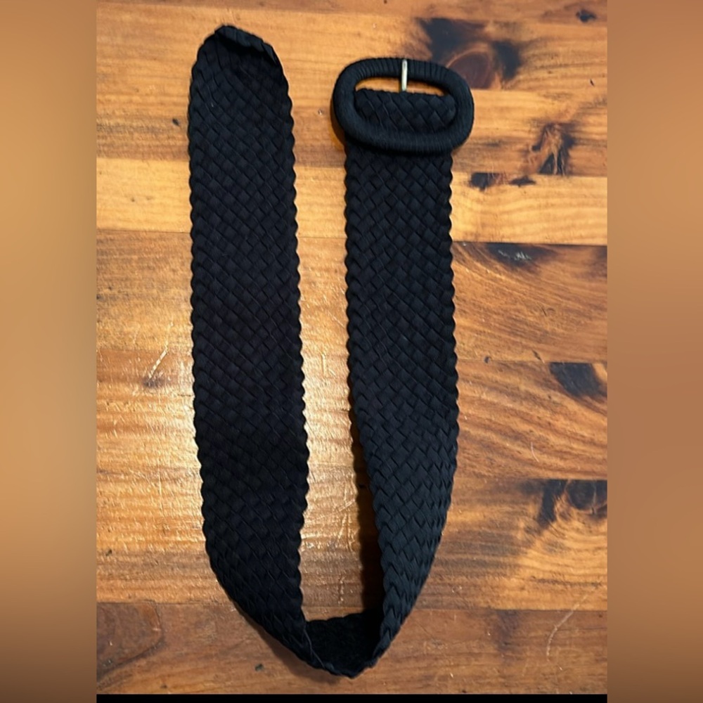 Lilly Pulitzer soft dress belt. One size. Dark black. Excellent condition